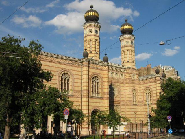 Elegancia Residence Будапеща Екстериор снимка